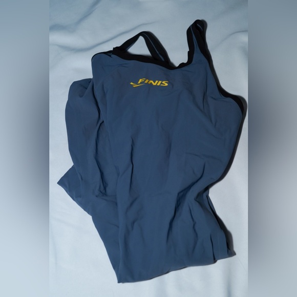 Finis Tech suit/ Fast suit - Picture 3 of 6